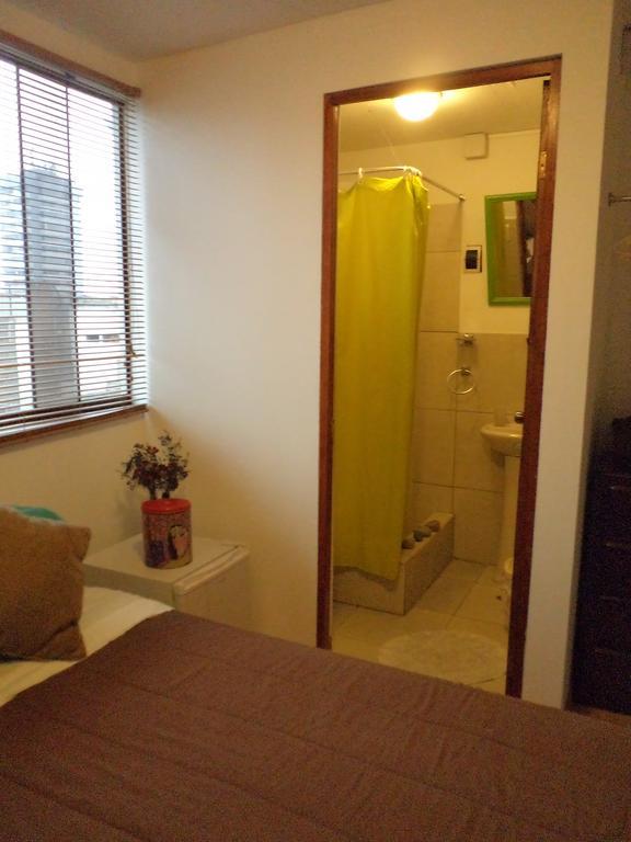 La Casa De Karla Hostel Λίμα Δωμάτιο φωτογραφία