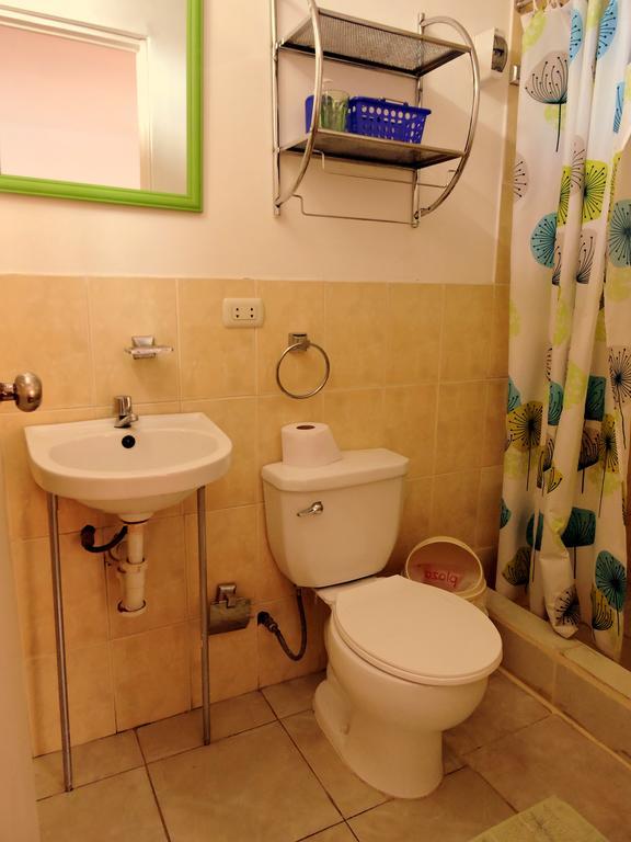 La Casa De Karla Hostel Λίμα Εξωτερικό φωτογραφία