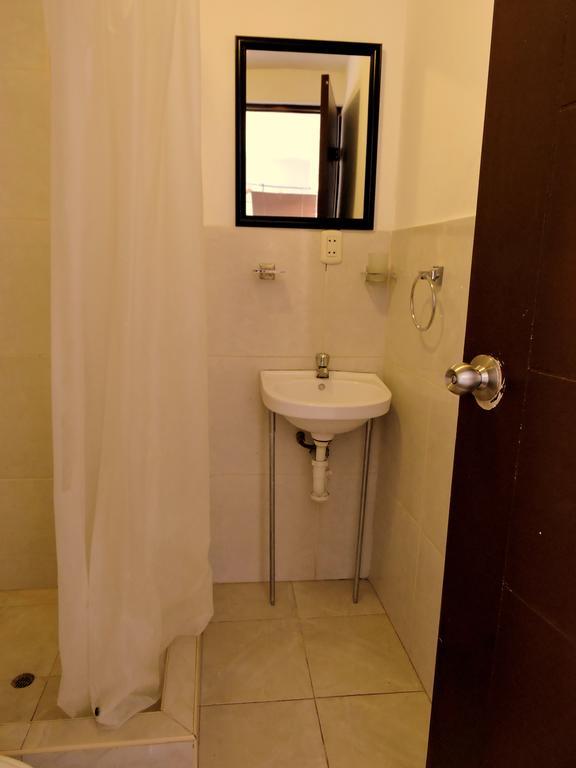 La Casa De Karla Hostel Λίμα Εξωτερικό φωτογραφία